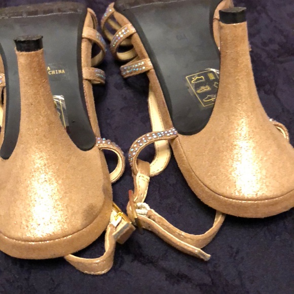 J. Reneé EVRA Rhinestone Heels - Picture 5 of 5